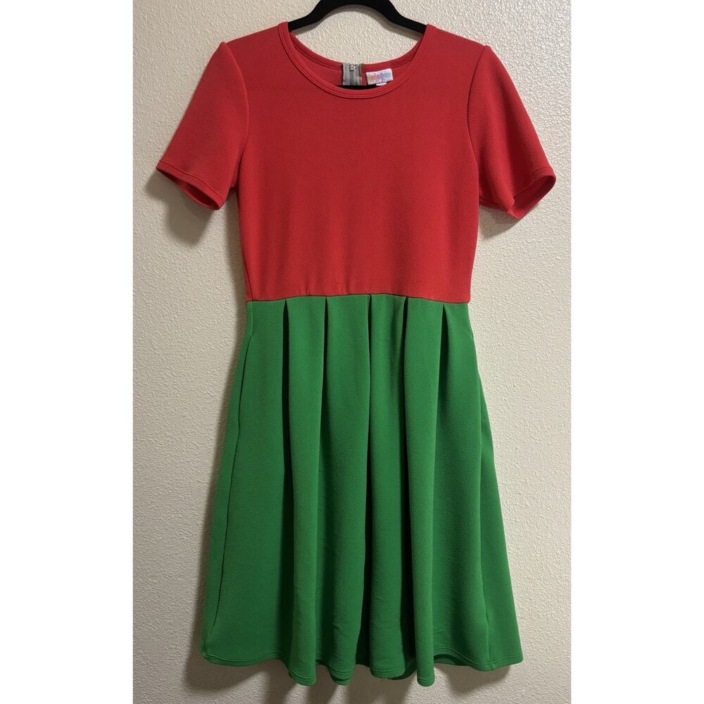 LuLaRoe Amelia Dress Size M Red Green Dress Up Dapper Day Cosplay Strawberry